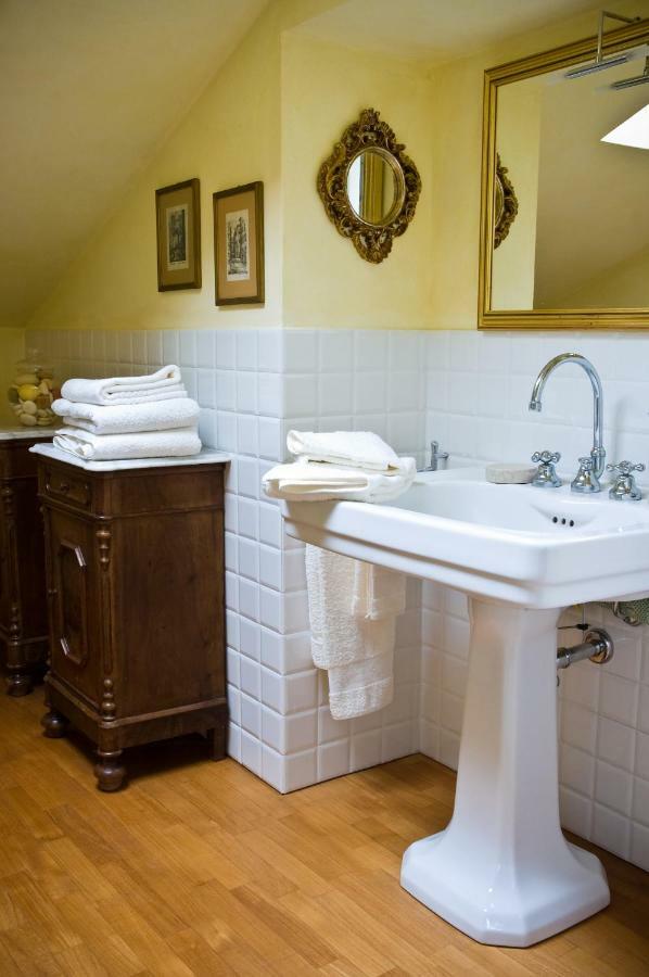 La Torretta Bobbio Bed and Breakfast Buitenkant foto
